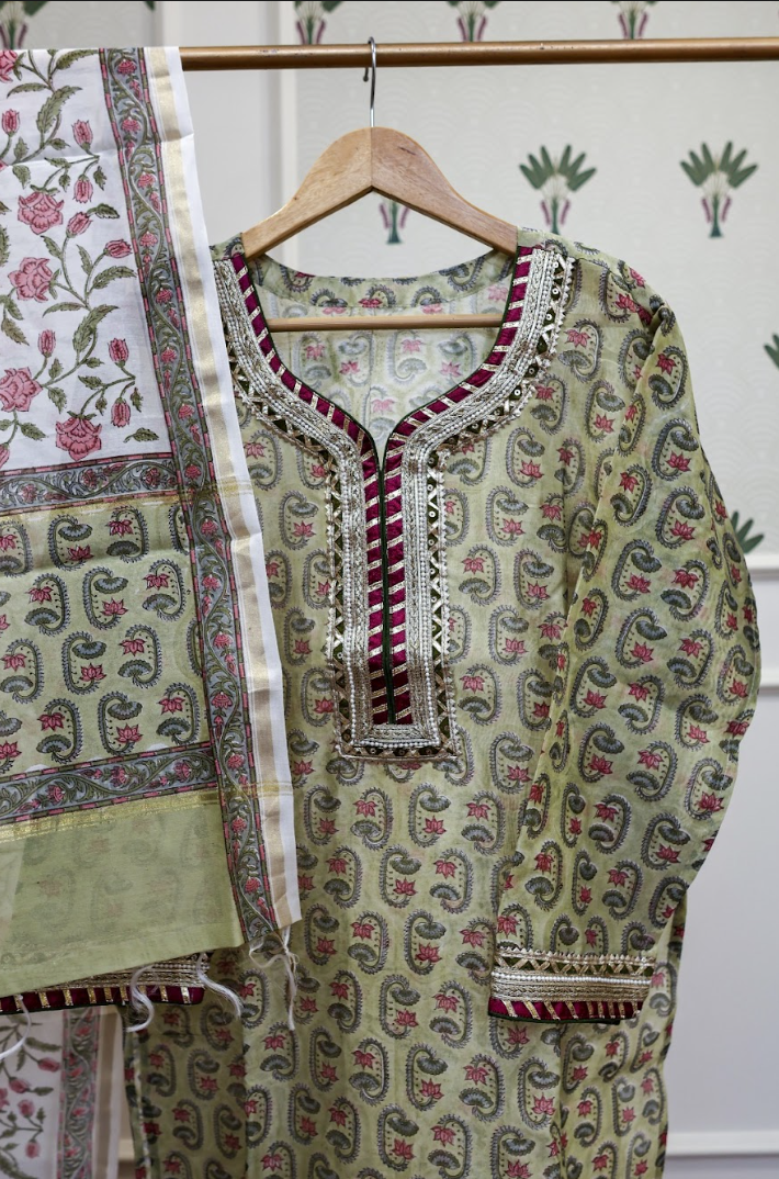 Nargis Bagh - Image 2